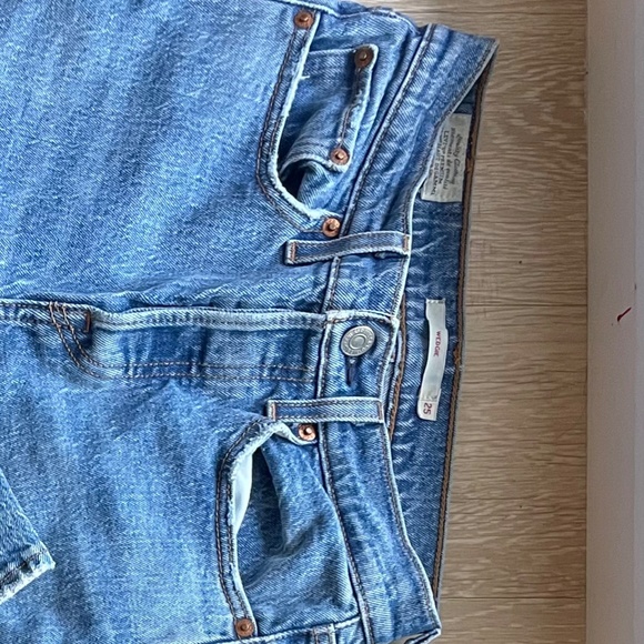 Levi's Wedgie Jeans - Picture 2 of 2